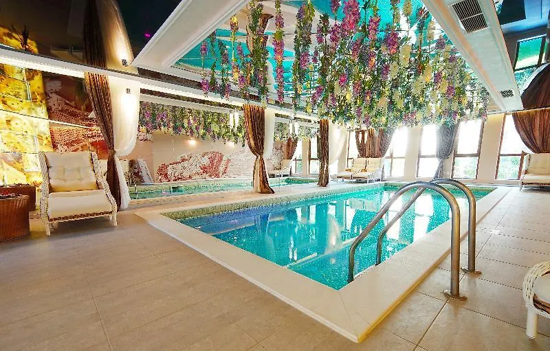 Harmony Suites 4 & 5 & 6 Burgas Hotel