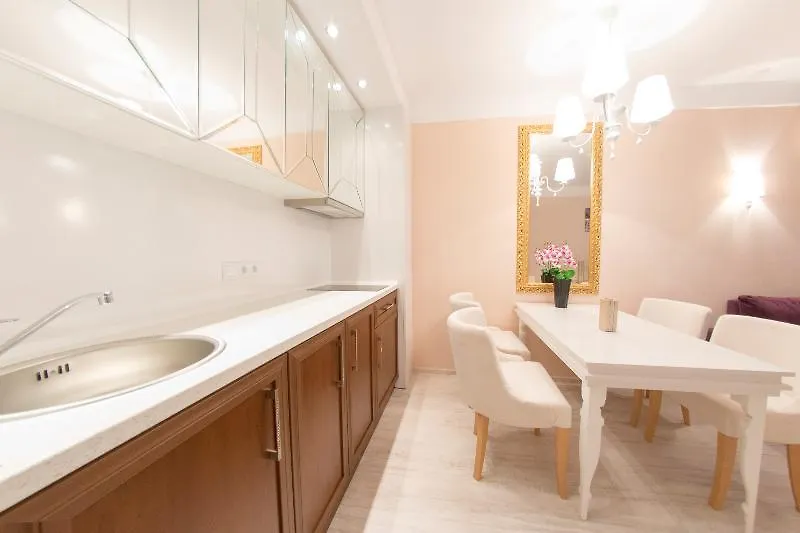 Harmony Suites 4 & 5 & 6 Burgas