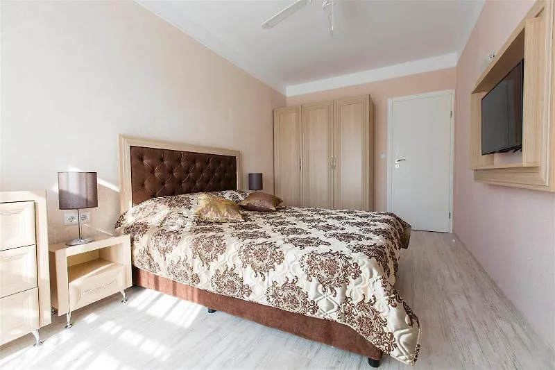 Hotel Harmony Suites 4 & 5 & 6 Burgas